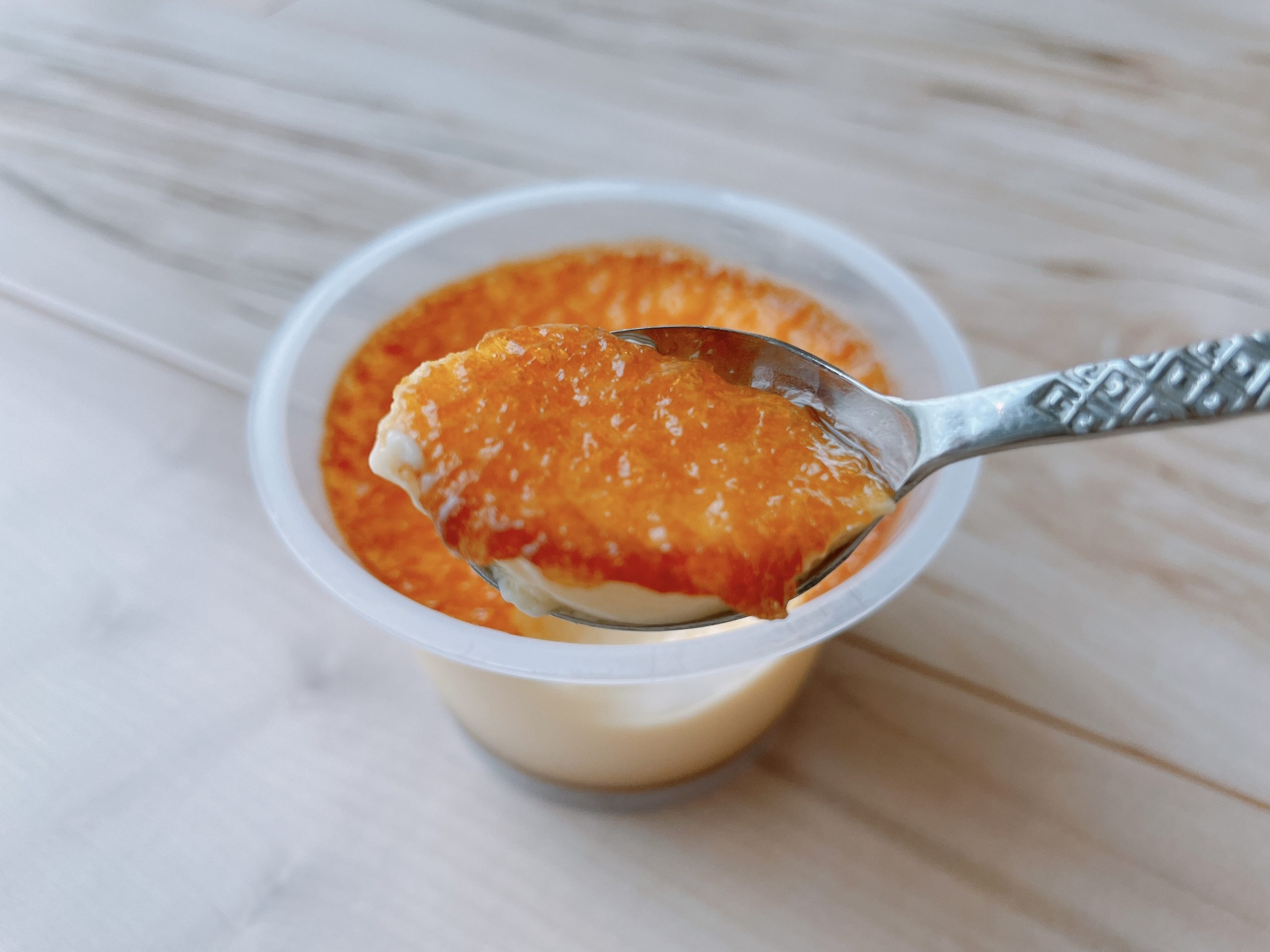 森永の焼プリンは、食べる前からうまい