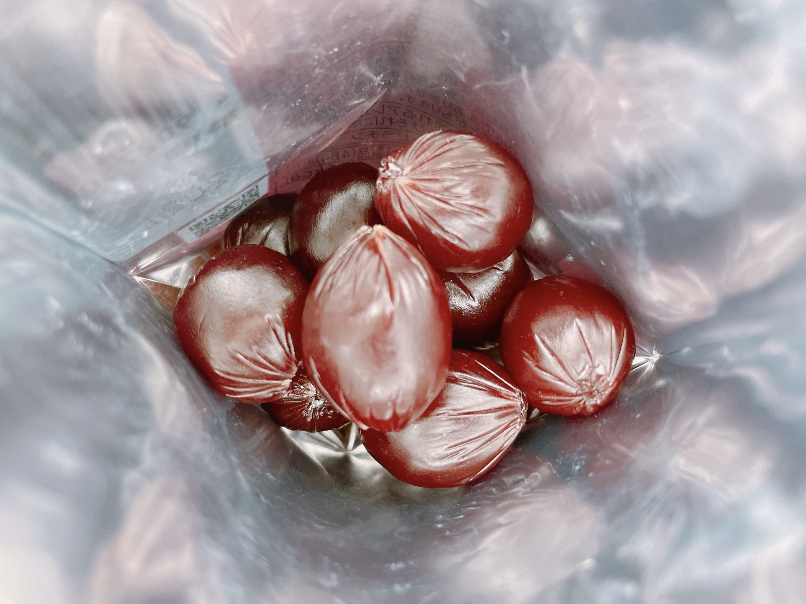 コロロ＜グレープ＞は、ぶどうの匂いが物凄いです。