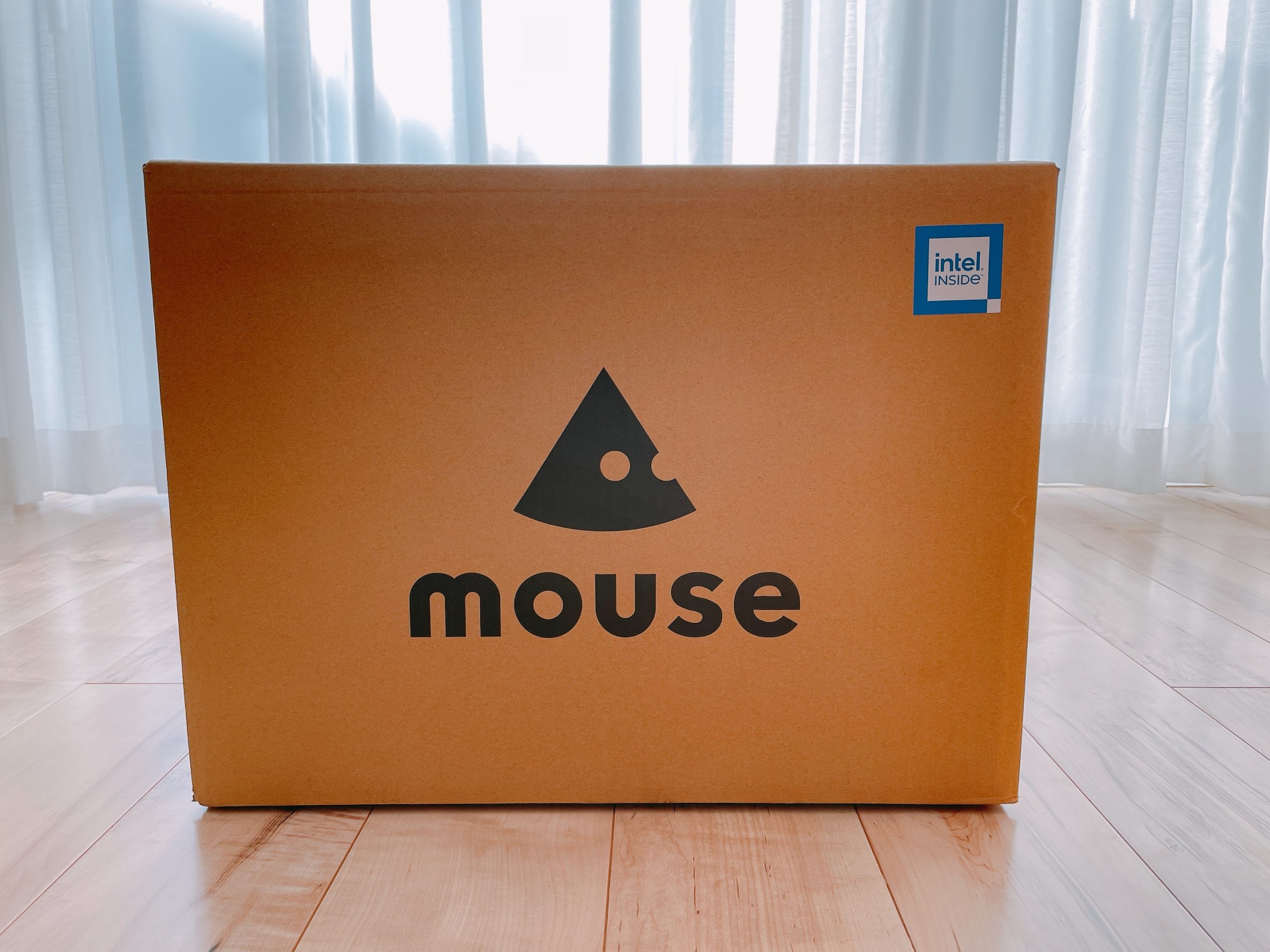マウスコンピューターの箱