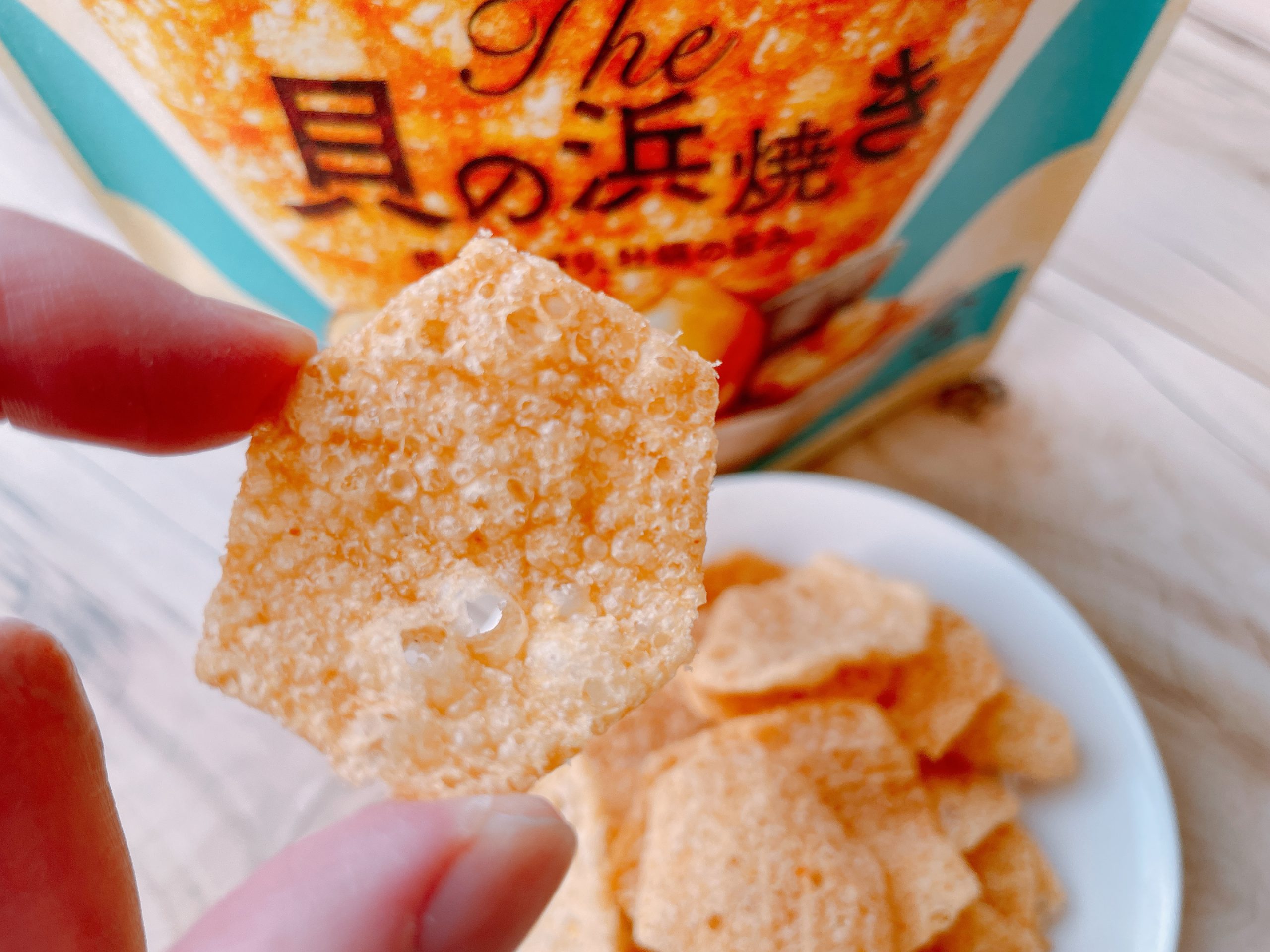 KOIKEYA The 貝の浜焼きは、ザックリしていながらも、細かく繊細な食感があります